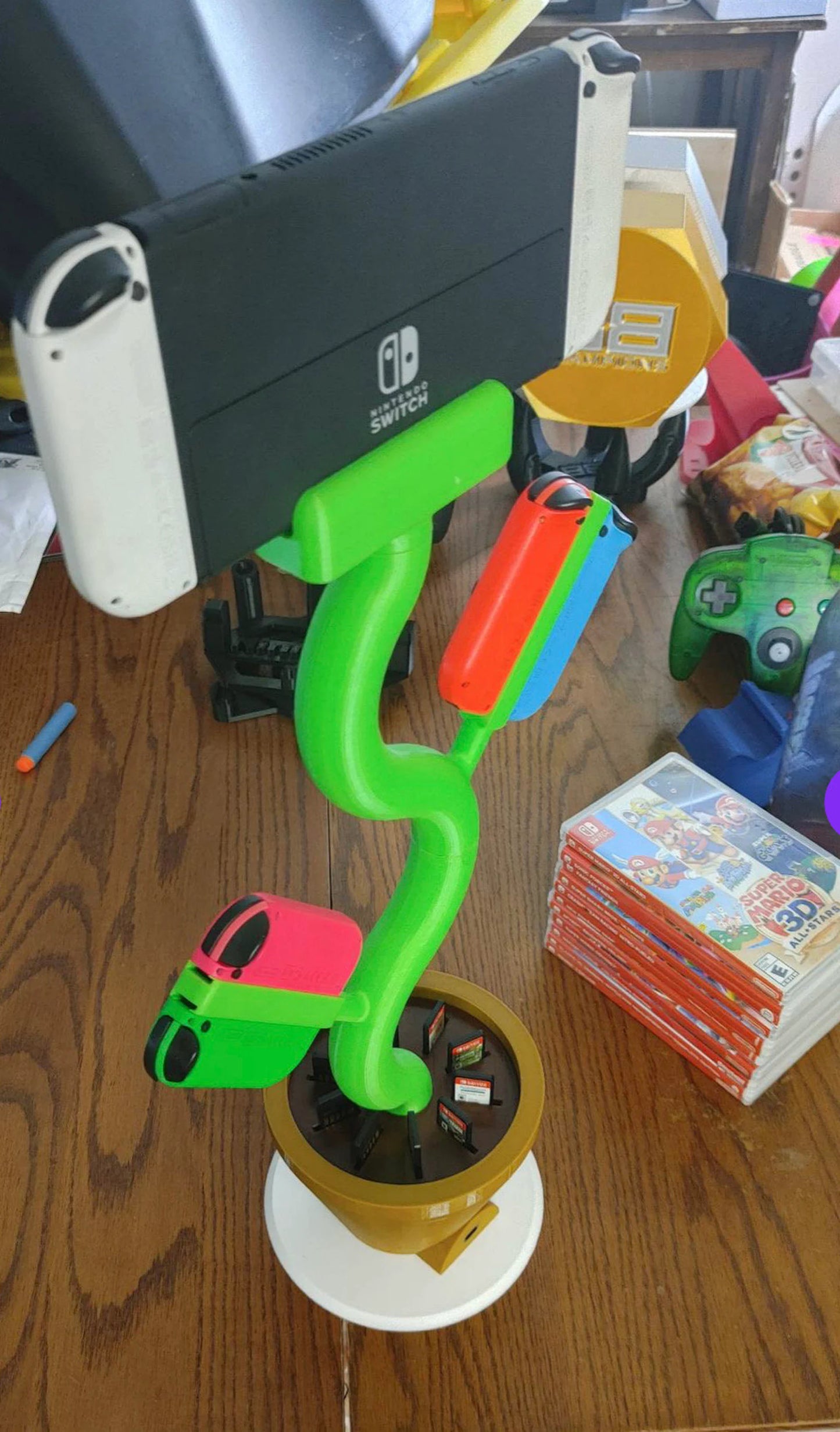 FloraCharge Nintendo Switch Stand